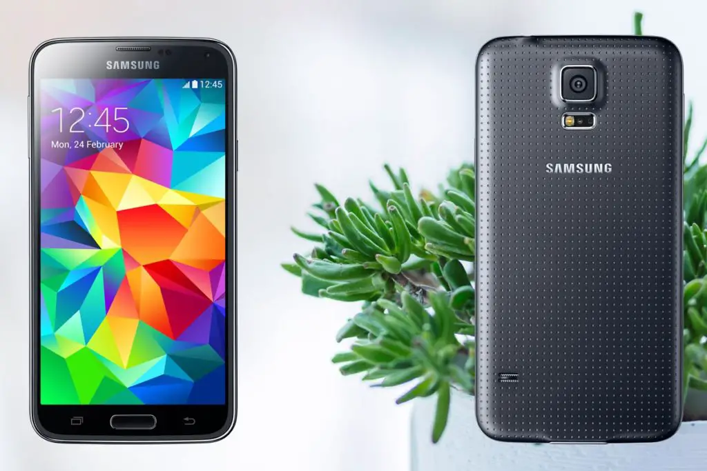 Samsung S5 with Small Plants