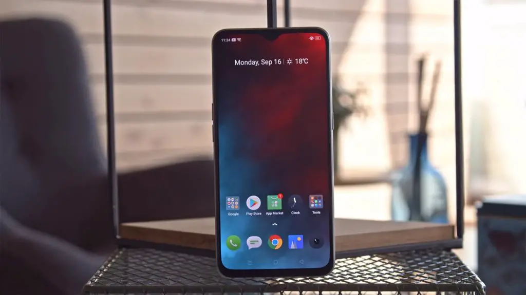 Realme XT on the Steel Net