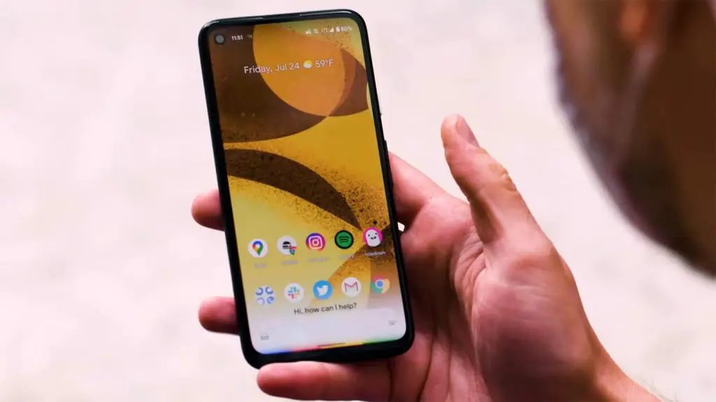 Google Pixel 4a Home Screen in the hand