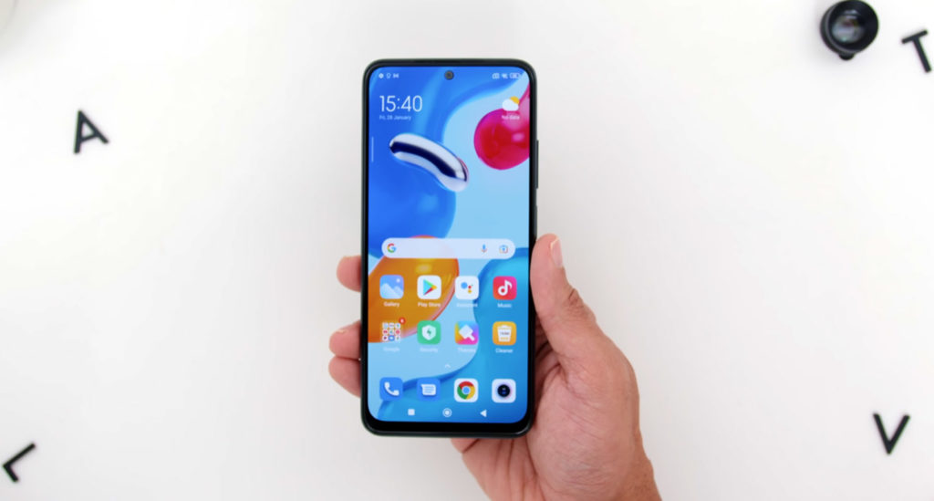 REDMI NOTE 11S IN SINGLE HAND