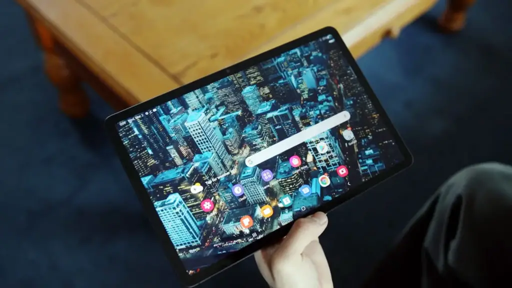 samsung galaxy tab s8 home screen