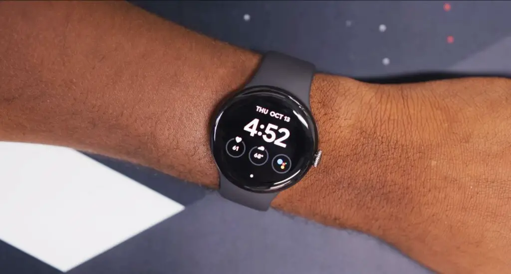 Google Pixel Watch in Hand