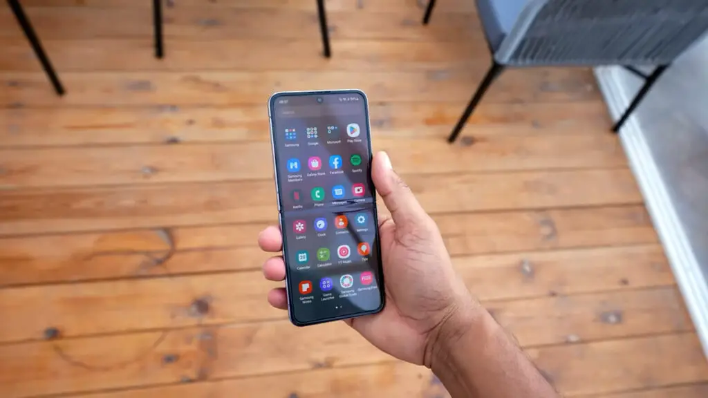 samsung galaxy z flip 4 apps menu