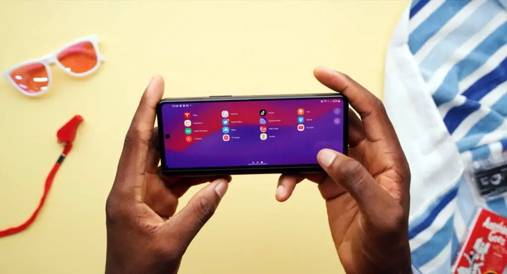 samsung galaxy z fold 3 angel change