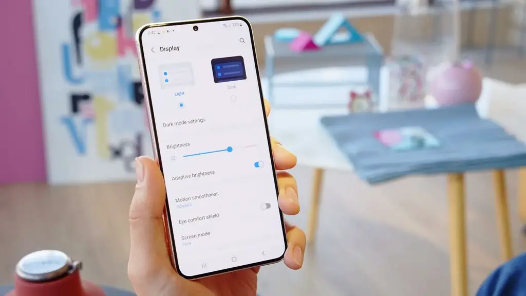 Samsung Galaxy S22 Plus 5G Android 14 Brightness Control
